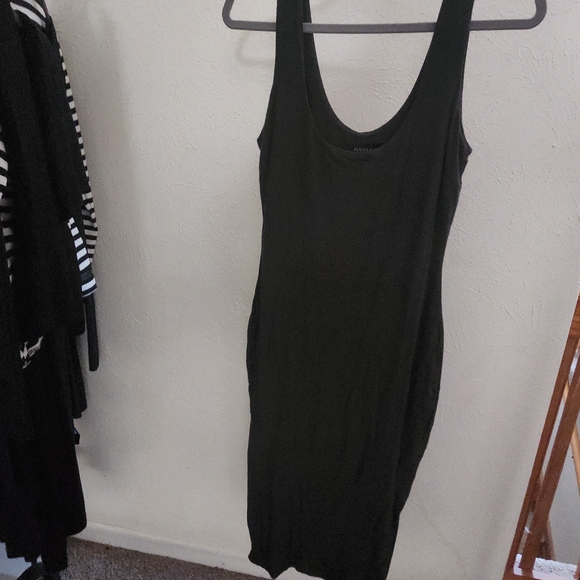 Fashion Nova Black Midi Dress - Picture 3 of 5